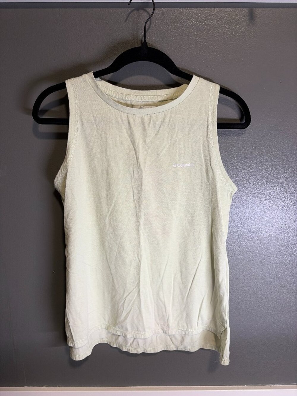 Under Armour tank top size small